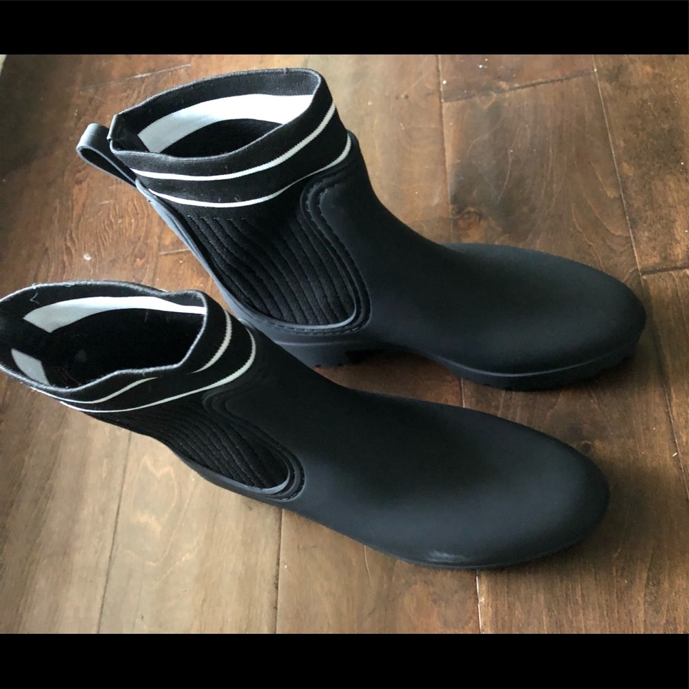 Rain boots